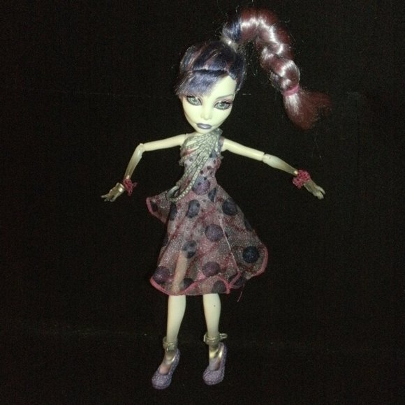 Collectible Mattel Monster High Doll Spectra Vondergeist Dot Dead Gorgeous 11